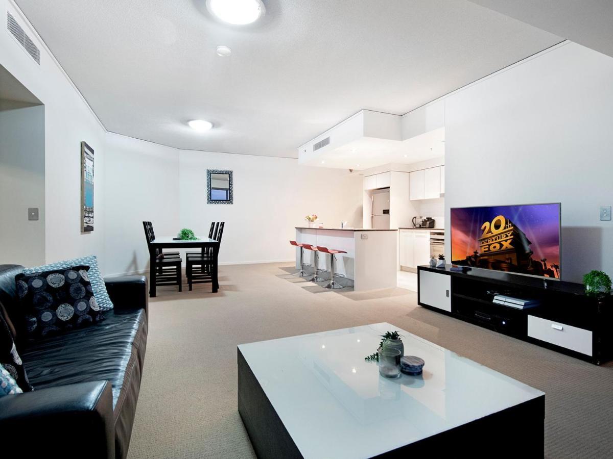 Modern 2 Bedroom Apartment In Sierra Grand - Coasthm Голд-Кост Екстер'єр фото