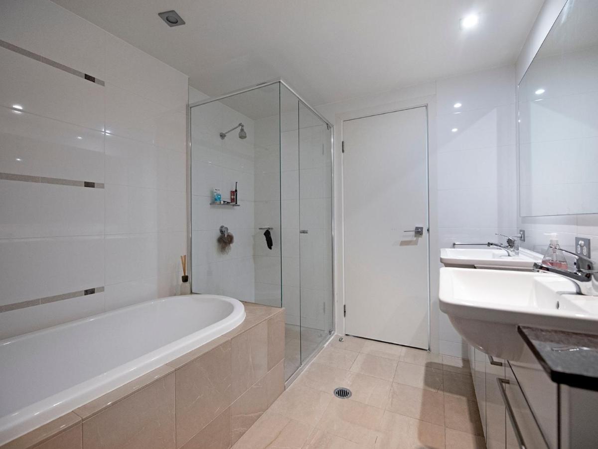 Modern 2 Bedroom Apartment In Sierra Grand - Coasthm Голд-Кост Екстер'єр фото